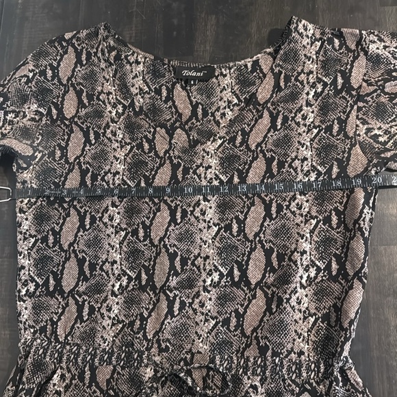 Tolani Neutral Mixed Reptile Snake Print Silk Mini Dress With Pockets Size Small - Picture 6 of 8